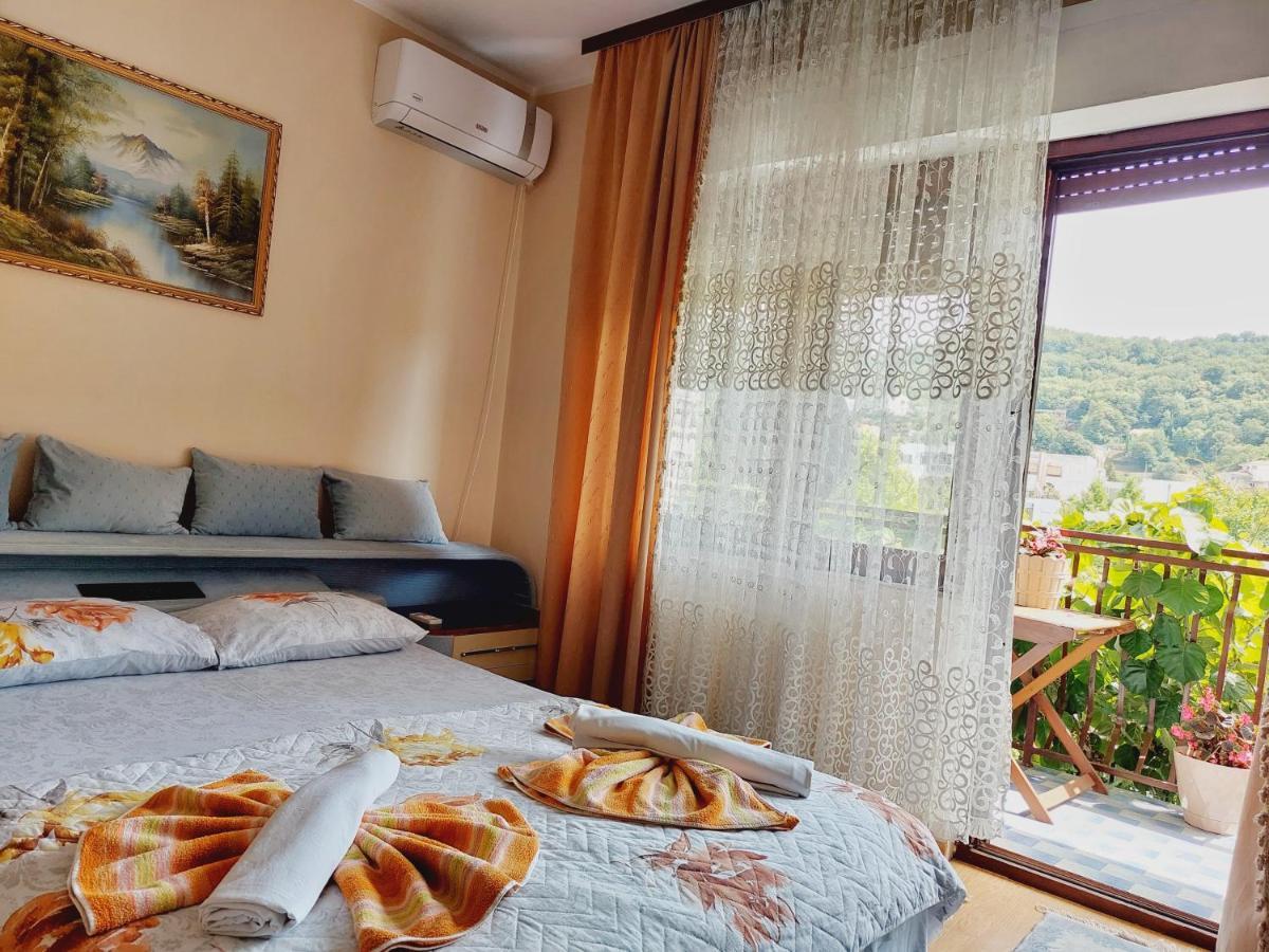 Guesthouse Dona Ulcinj Exterior photo